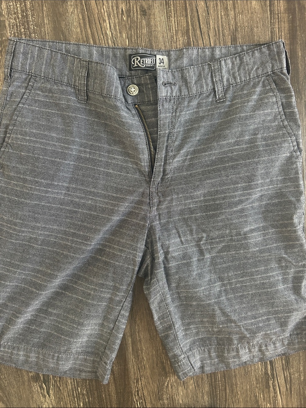Retrofit Men's Gray Striped Flat Front Shorts